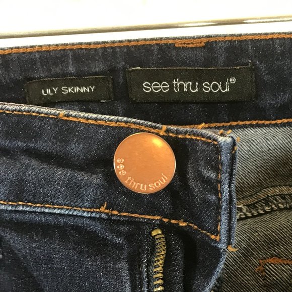See Thru Soul 'Lily' Distressed Skinny Jeans - Picture 9 of 9